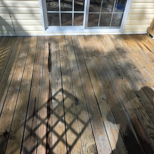 Organics-removal-from-Vinyl-siding-brick-work-vinyl-fence-and-deck-rejuvenation-in-Swansboro-NC 2